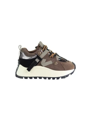 Damskie skórzane sneakersy brązowe GOE UU2N4001