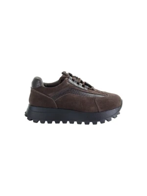 Damskie skórzane sneakersy ciemnobrązowe GOE UU2N4902