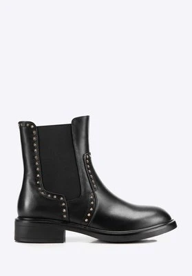 Damskie skórzane sztyblety z ozdobnymi nitami czarne Wittchen