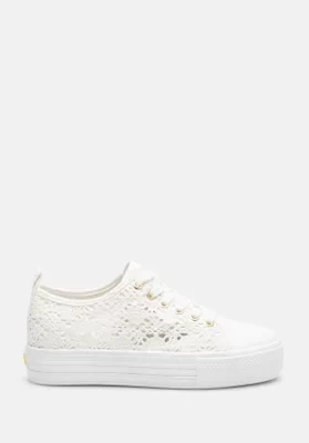 Damskie sneakersy ażurowe złamana biel Wittchen