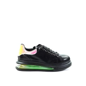 Damskie sneakersy czarne GOE NN2N4030