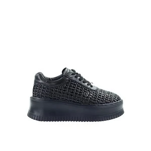Damskie sneakersy czarne z perforacją na platformie GOE TT2N4043
