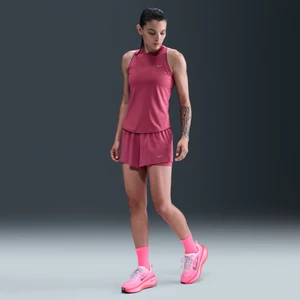 Damskie spodenki do biegania 2 w 1 ze średnim stanem Dri-FIT Nike Swift - Fiolet