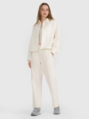 Damskie spodnie casual 4F 4FRSS25TTROF1448 - białe