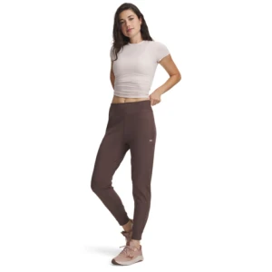 Damskie spodnie treningowe Under Armour Motion Jogger - brązowe
