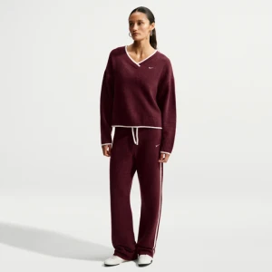 Damskie spodnie ze średnim stanem Nike Chill Knit - Fiolet