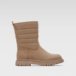 DeeZee CS5911-01 Camel