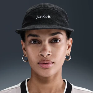 Denimowa czapka o nieusztywnianej konstrukcji Nike Fly - Czerń