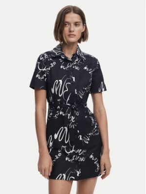 Desigual Sukienka koszulowa 25SWVW38 Czarny Regular Fit