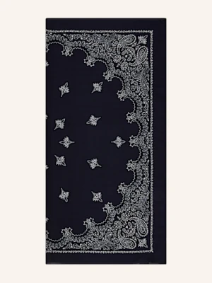 Destin Chusta Judi blau