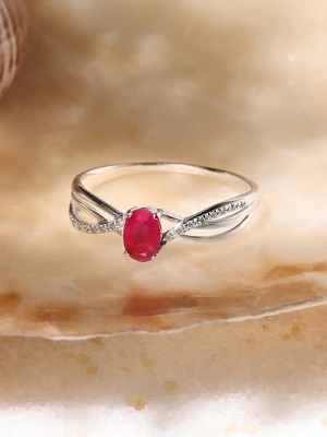 DIAMANTA Złoty pierścionek "Rubis d'amour" z diamentami i rubinem rozmiar: 54