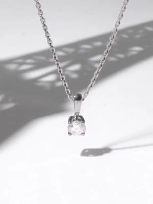 DIAMOND & CO Złota zawieszka "Laila" z diamentem rozmiar: onesize