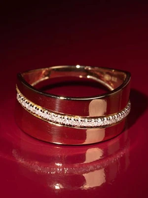 DIAMOND & CO Złoty pierścionek "Madison" z diamentami rozmiar: 62