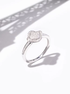 DIAMOND & CO Złoty pierścionek "Phaenna" z diamentami rozmiar: 52