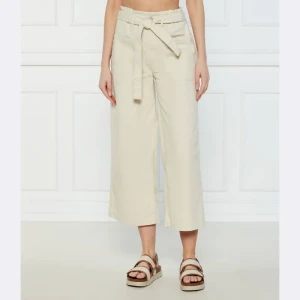 DKNY Spodnie | flare fit