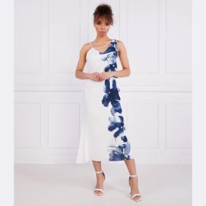 DKNY Sukienka