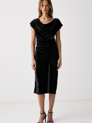 DKNY sukienka drapowana welurowa czarny