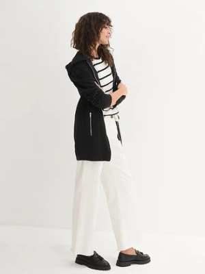 Długa bluza rozpinana z kieszeniami z zamkiem bonprix