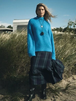 Długa granatowa sukienka w kratę Greenpoint