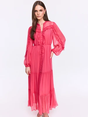Długa koralowa sukienka z falbanami TARANKO