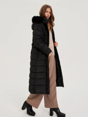 Długa kurtka z kapturem czarna Moodo