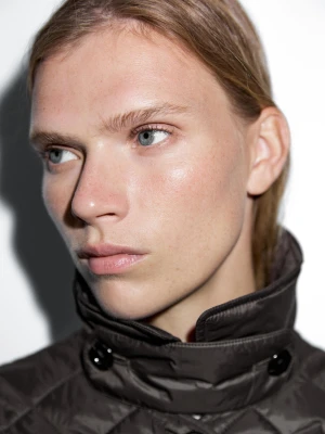 Długa Lekka Kurtka Pikowana - Brązowy - - Massimo Dutti - Kobieta