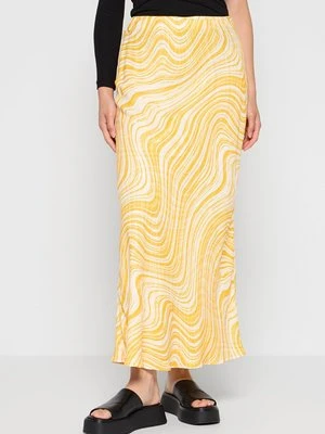 Długa spódnica & Other Stories