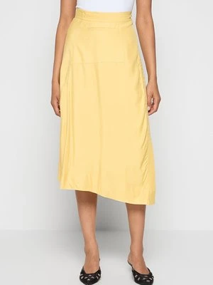 Długa spódnica & Other Stories