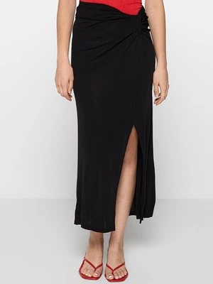 Długa spódnica & Other Stories