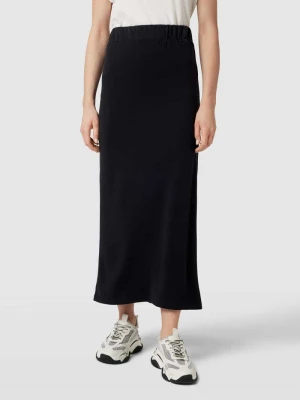 Długa spódnica w jednolitym kolorze model ‘Anette’ MbyM