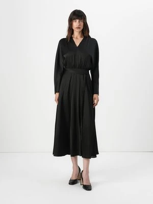 Długa sukienka Armani Exchange