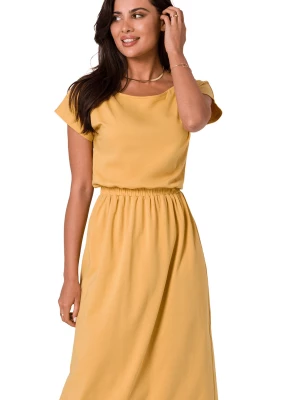Długa sukienka bawełniana z gumą w pasie dekolt łódka żółta BeWear