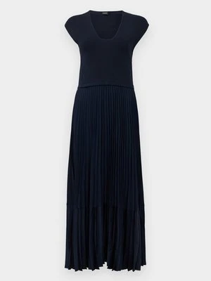 Długa sukienka Boss