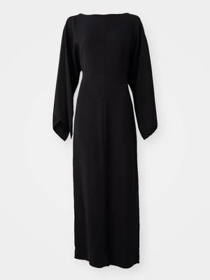 Długa sukienka By Malene Birger