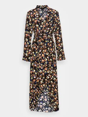 Długa sukienka Colourful Rebel