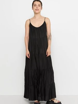 Długa sukienka Cream