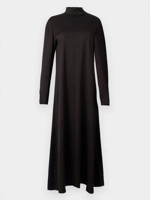 Długa sukienka drykorn