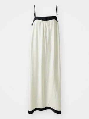 Długa sukienka Gina Tricot