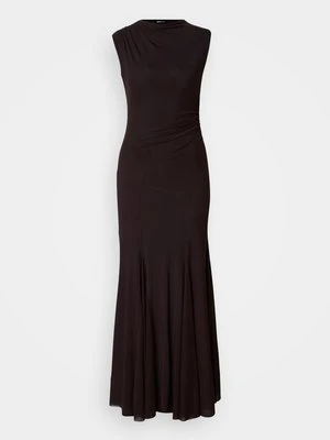 Długa sukienka Gina Tricot