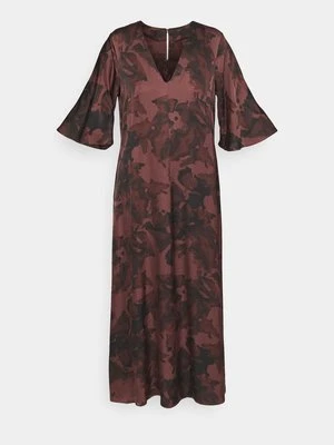 Długa sukienka InWear