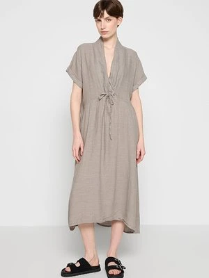 Długa sukienka Le Monde du Lin