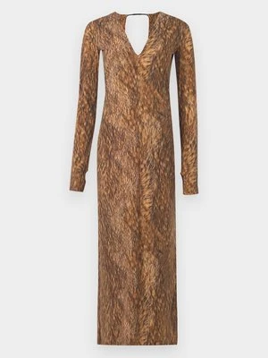 Długa sukienka MM6 Maison Margiela