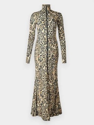 Długa sukienka Nanushka