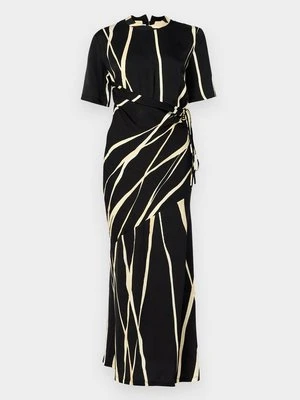 Długa sukienka Nanushka