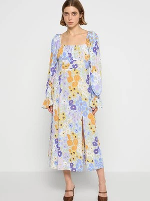 Długa sukienka & Other Stories