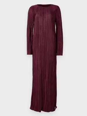 Długa sukienka Pieces