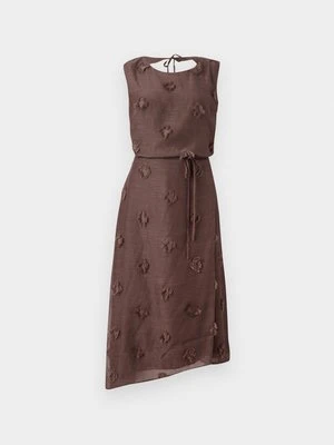 Długa sukienka Samsøe Samsøe