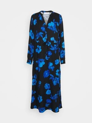 Długa sukienka Selected Femme