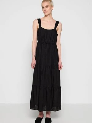 Długa sukienka Selected Femme