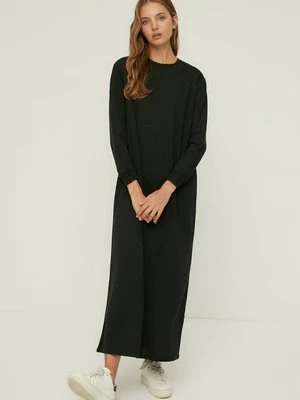 Długa sukienka Trendyol Modest